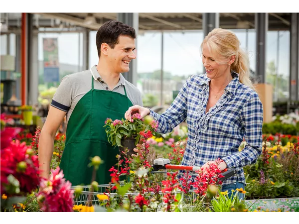 Werde unser Pflanzenversteher! Mitarbeiter im Verkauf & Pflanzenpflege (m/w/d)